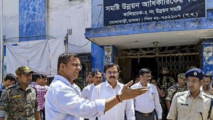 एनआईए ने पश्चिम बंगाल के मालदा जिले से 14 लोगों को गिरफ्तार किया
